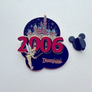Tinkerbell in front of castle 2006 Disneyland resort pin